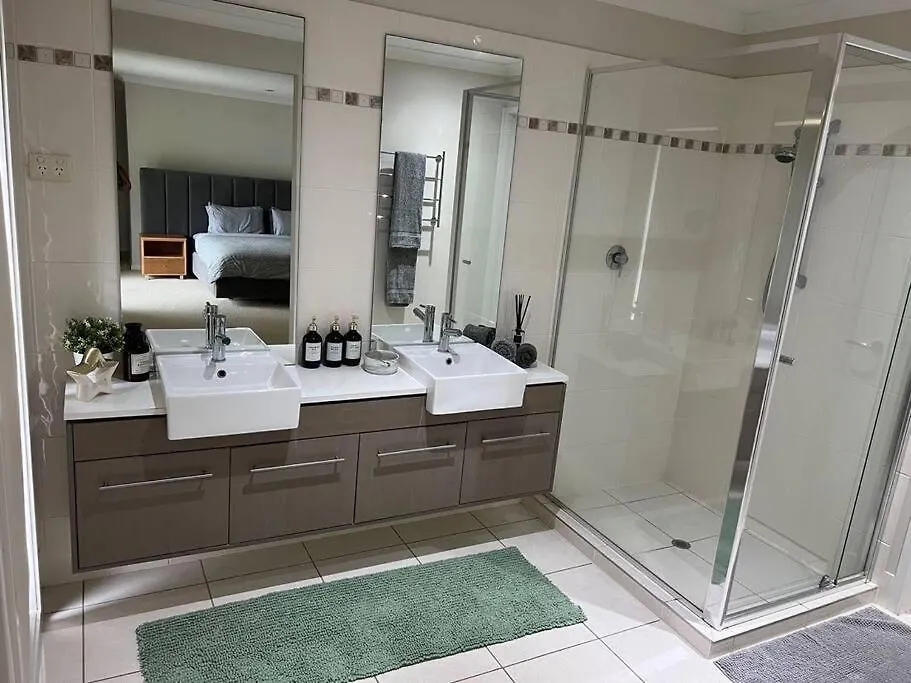 Hop,Skip An Jump 2 Harbour Town Villa Gold Coast Vakantiehuis